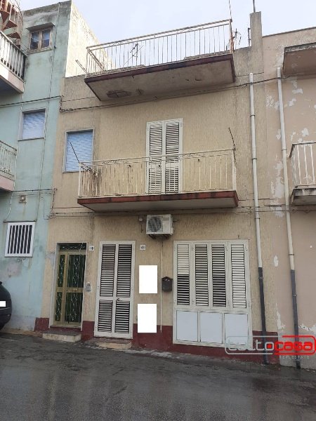 casa indipendente in vendita a Scicli in zona Donnalucata