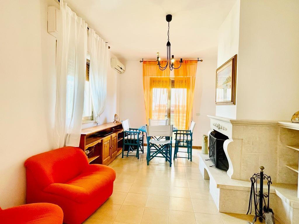 casa indipendente in vendita a Scicli in zona Cava d'Aliga