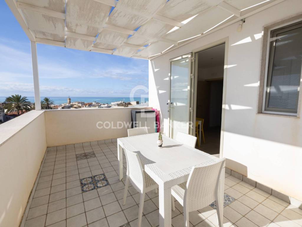 casa indipendente in vendita a Scicli in zona Donnalucata