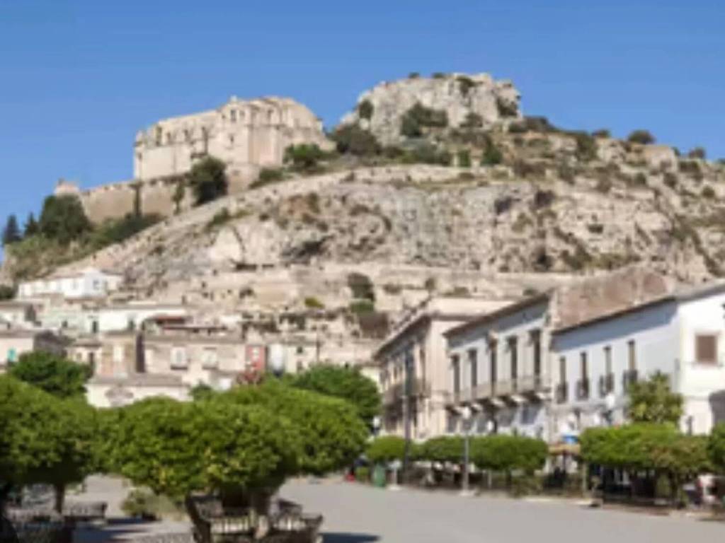 negozio in vendita a Scicli