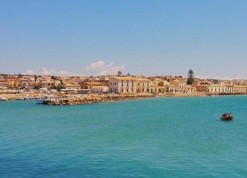 appartamento in vendita a Scicli in zona Donnalucata