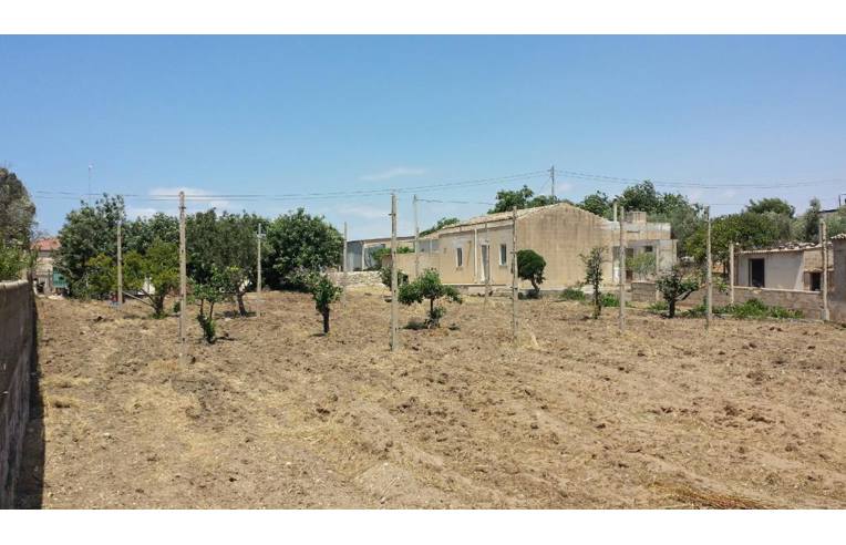 casa indipendente in vendita a Scicli in zona Cava d'Aliga