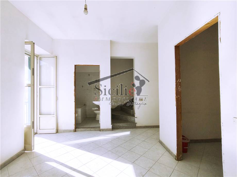 casa indipendente in vendita a Scicli