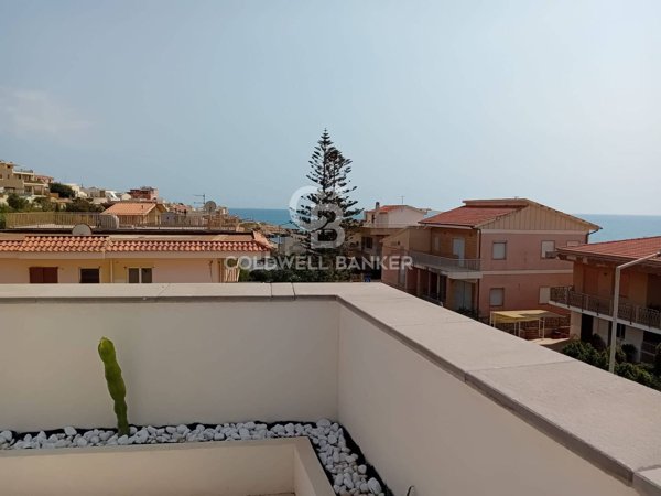 appartamento in vendita a Scicli in zona Cava d'Aliga