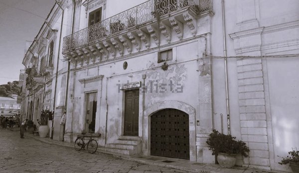 casa indipendente in vendita a Scicli