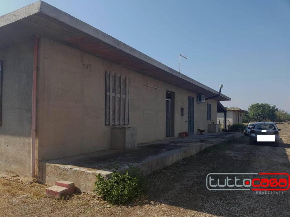 casa indipendente in vendita a Scicli in zona Sampieri