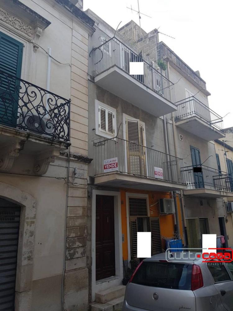 casa indipendente in vendita a Scicli