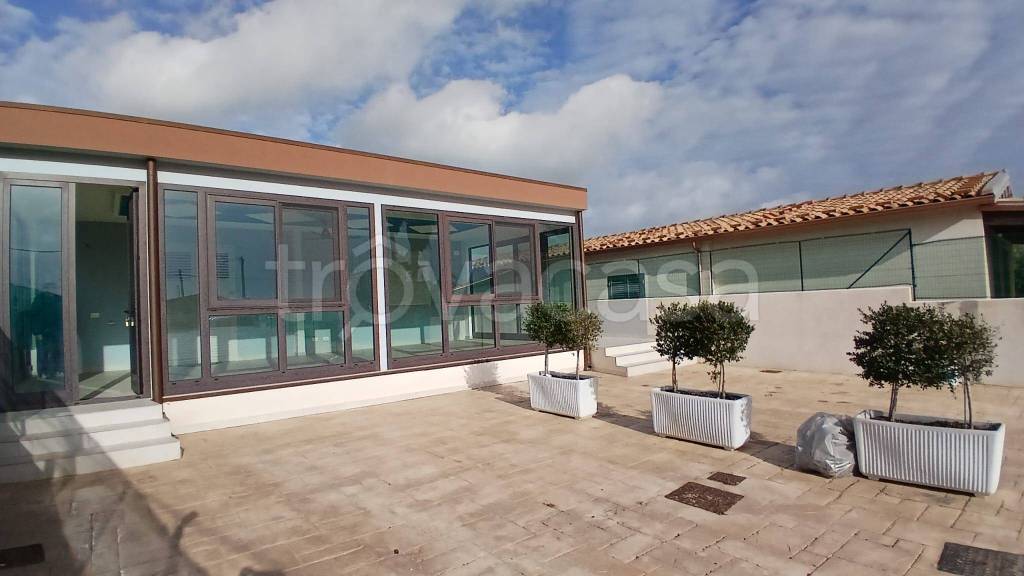 casa indipendente in vendita a Scicli in zona Cava d'Aliga