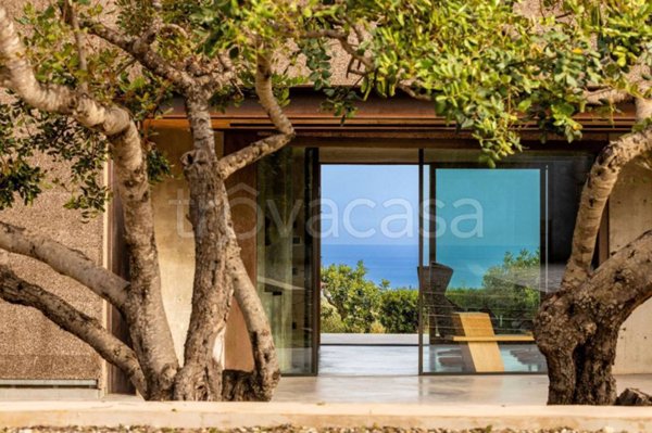 casa indipendente in vendita a Scicli in zona Sampieri