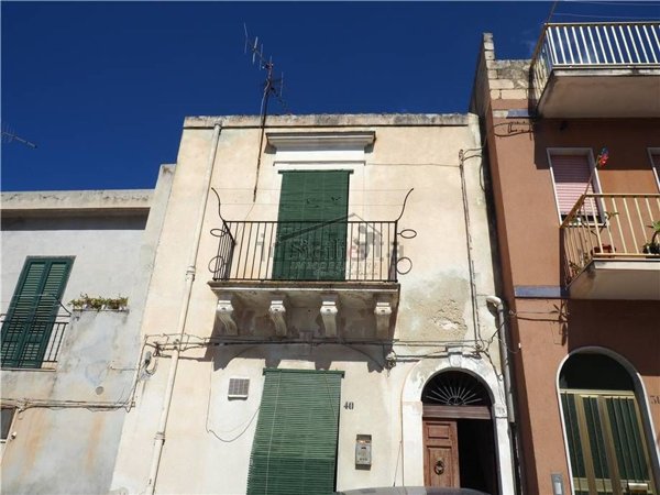 casa indipendente in vendita a Scicli