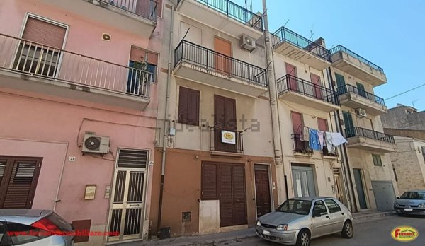 casa indipendente in vendita a Scicli