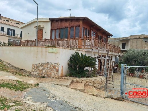 casa indipendente in vendita a Scicli in zona Cava d'Aliga