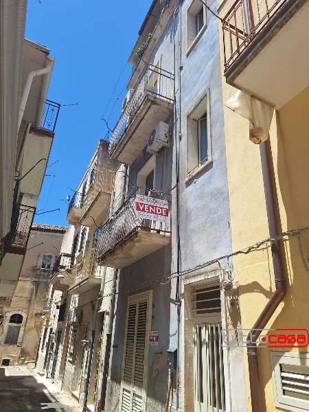 casa indipendente in vendita a Scicli