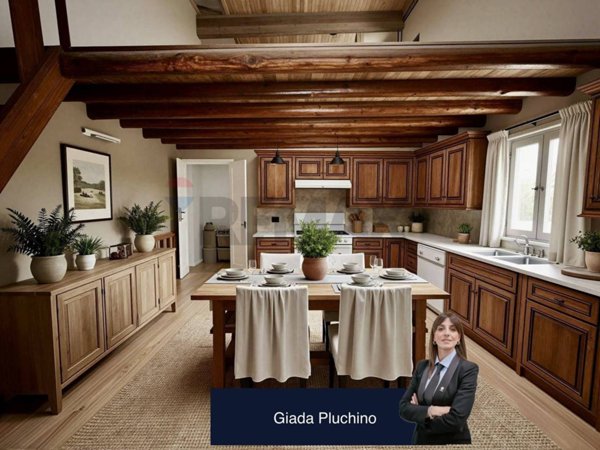 casa indipendente in vendita a Scicli