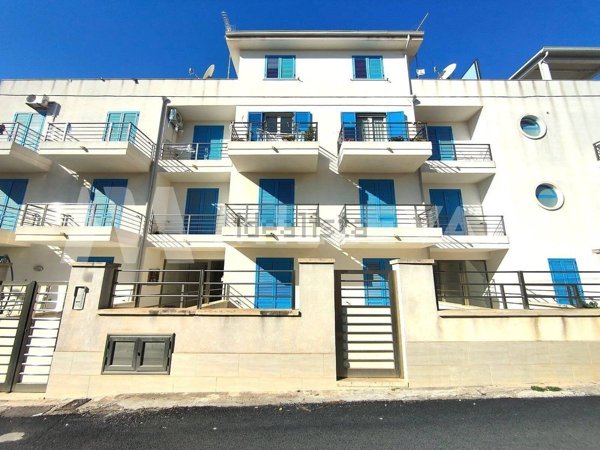 appartamento in vendita a Scicli in zona Donnalucata