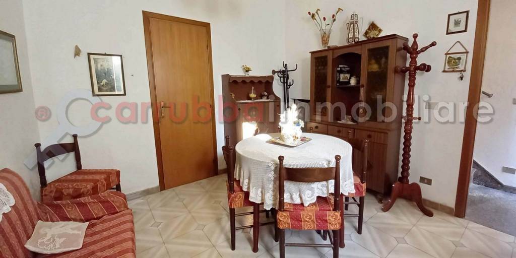 casa indipendente in vendita a Scicli in zona Donnalucata