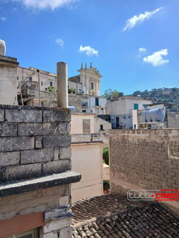 casa indipendente in vendita a Scicli