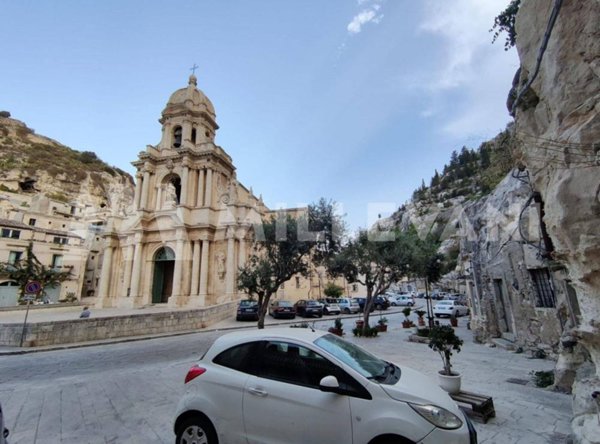 negozio in vendita a Scicli