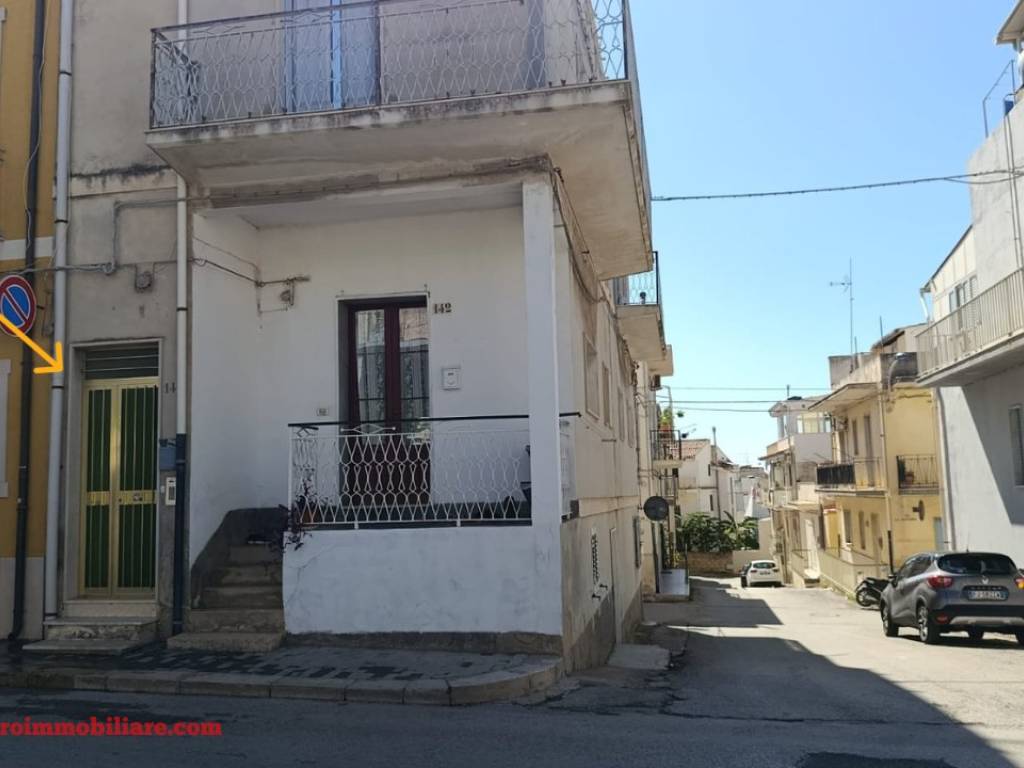 appartamento in vendita a Scicli in zona Donnalucata