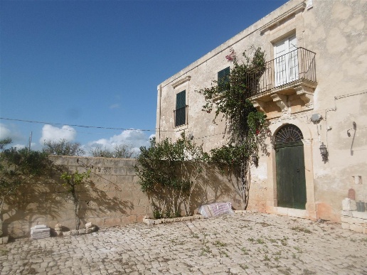 casa indipendente in vendita a Scicli in zona Sampieri