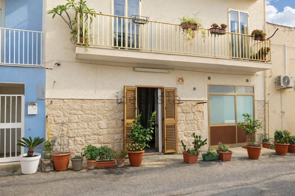 appartamento in vendita a Scicli in zona Donnalucata