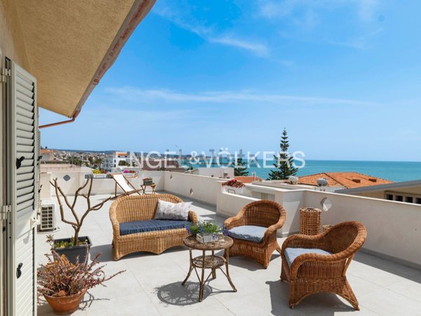 appartamento in vendita a Scicli in zona Donnalucata