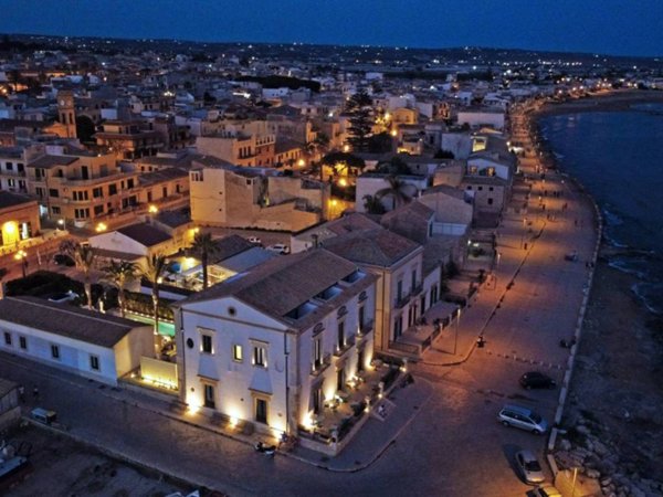 villa in vendita a Scicli in zona Donnalucata