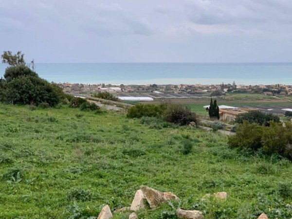 casa indipendente in vendita a Scicli in zona Cava d'Aliga
