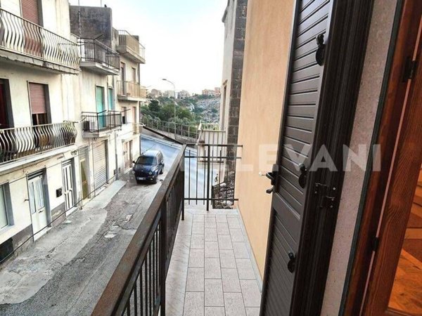 casa indipendente in vendita a Scicli
