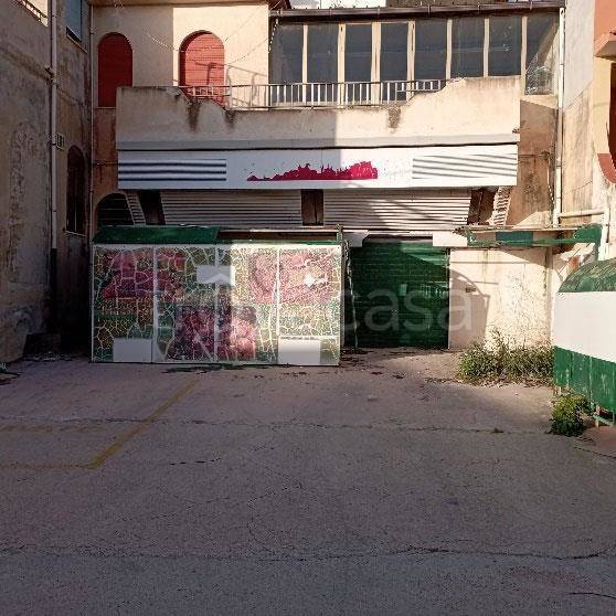 negozio in vendita a Scicli in zona Cava d'Aliga