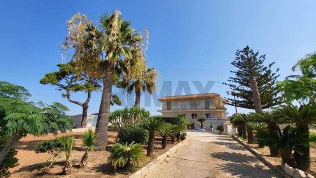 casa indipendente in vendita a Scicli in zona Cava d'Aliga