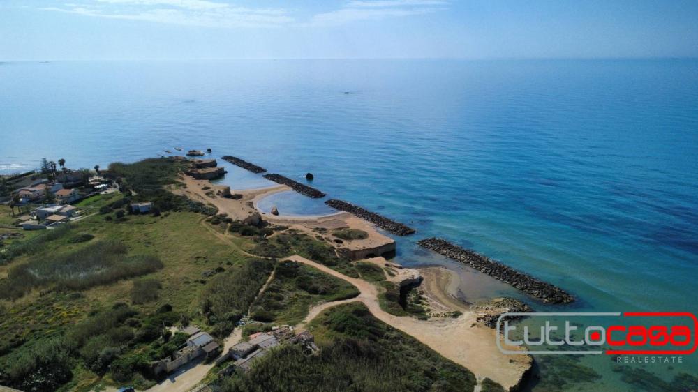 casa indipendente in vendita a Scicli