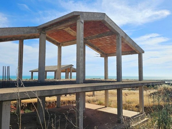 casa indipendente in vendita a Scicli in zona Donnalucata