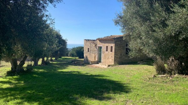 casale in vendita a Scicli in zona Cava d'Aliga