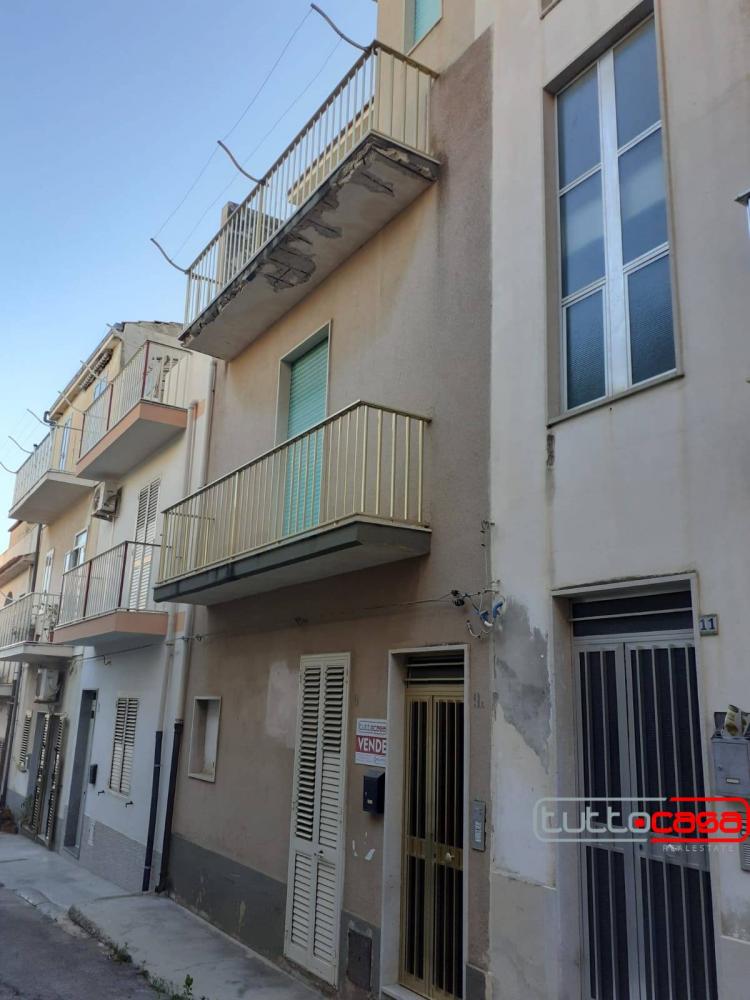 casa indipendente in vendita a Scicli in zona Donnalucata