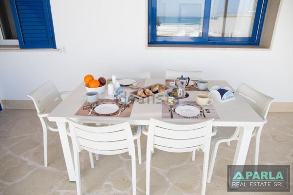 casa indipendente in vendita a Scicli