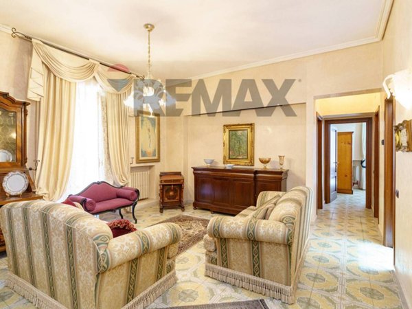 casa indipendente in vendita a Scicli