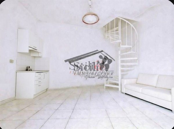 casa indipendente in vendita a Scicli