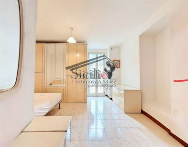 casa indipendente in vendita a Scicli