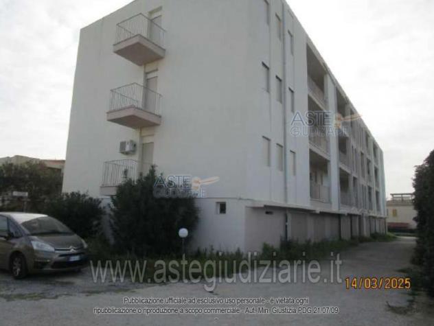 locale di sgombero in vendita a Scicli