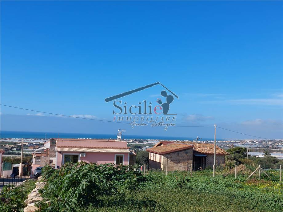 casa indipendente in vendita a Scicli