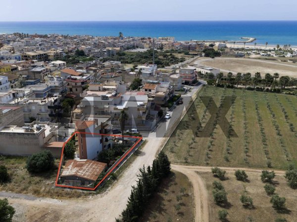 casa indipendente in vendita a Scicli in zona Donnalucata
