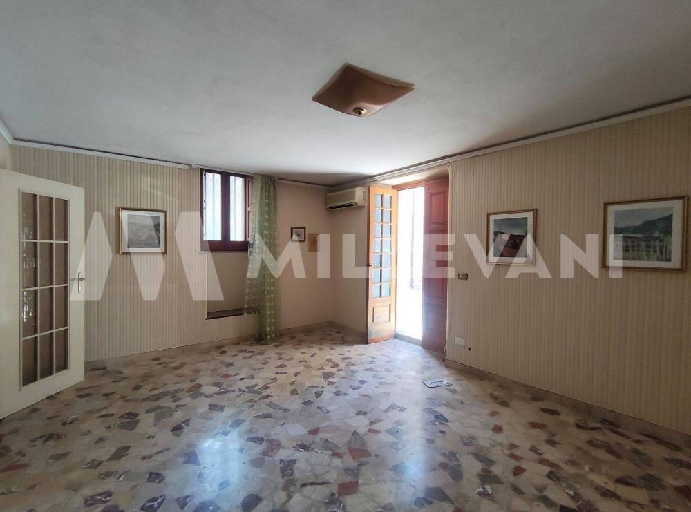 casa indipendente in vendita a Scicli