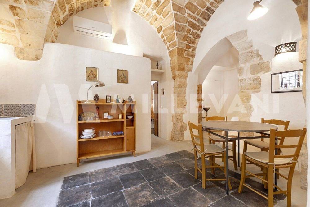 casa indipendente in vendita a Scicli