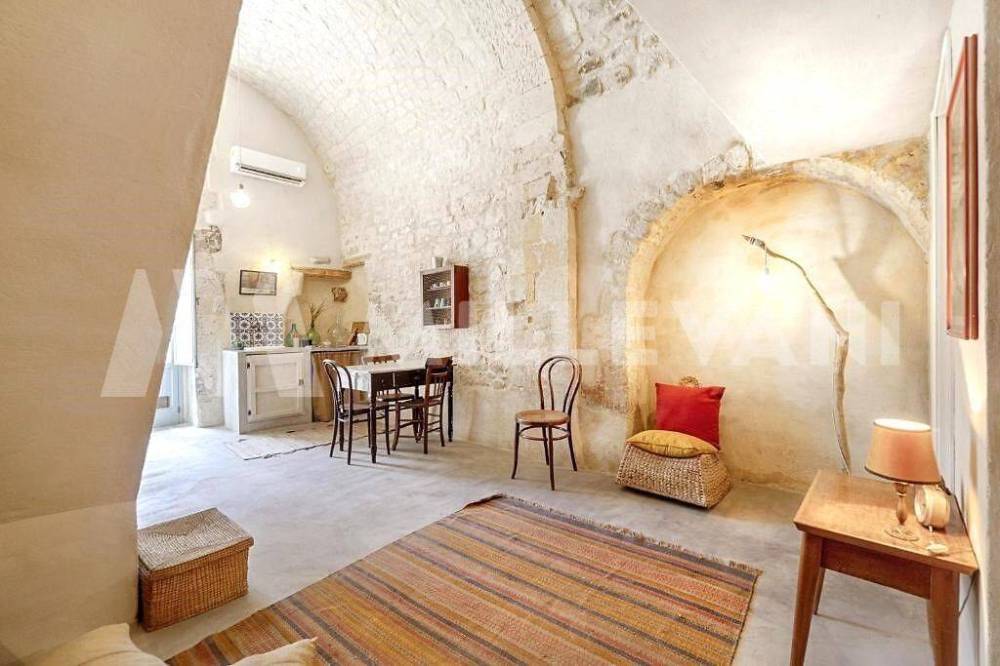 casa indipendente in vendita a Scicli