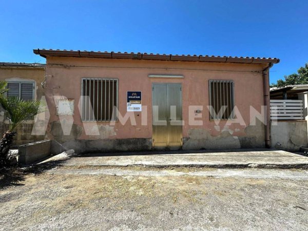 casa indipendente in vendita a Scicli in zona Cava d'Aliga