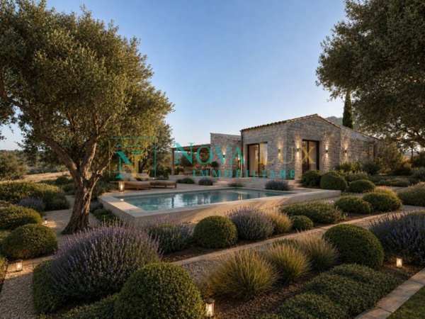 casa indipendente in vendita a Scicli