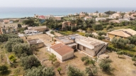 casa indipendente in vendita a Scicli in zona Cava d'Aliga