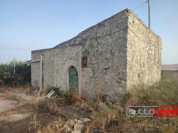 casa indipendente in vendita a Scicli