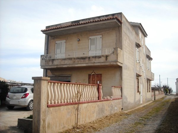 casa indipendente in vendita a Scicli in zona Donnalucata